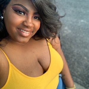 Meet your Posher, Carmesha